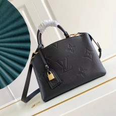 LOUIS VUITTON 루이비통 쁘띠뜨 팔레 M58916