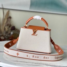 LOUIS VUITTON 루이비통 카퓌신 BB M59873