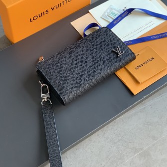 LOUIS VUITTON 루이비통 지피 드라곤느 M69409